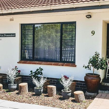 Hotel 9 On Drommedaris Stellenbosch Exterior foto